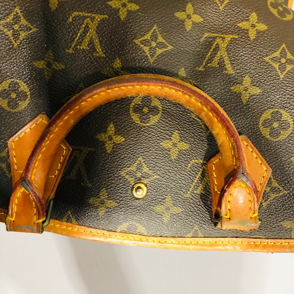 Louis Vuitton Garment Bag - Picture 4 of 8